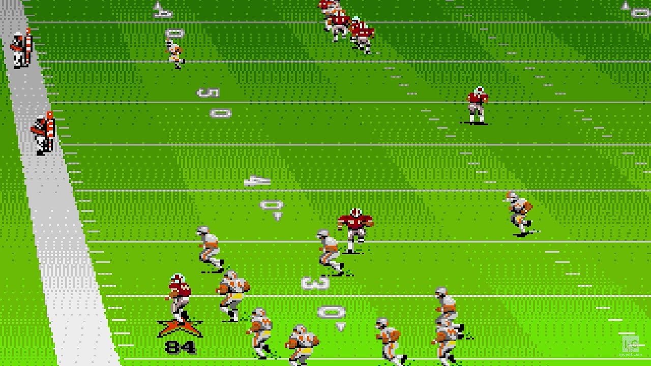 Gameplay from Madden Football